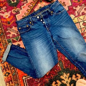 Levi’s loose fit jeans